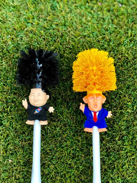 Cepillo de inodoro divertido de Donald Trump