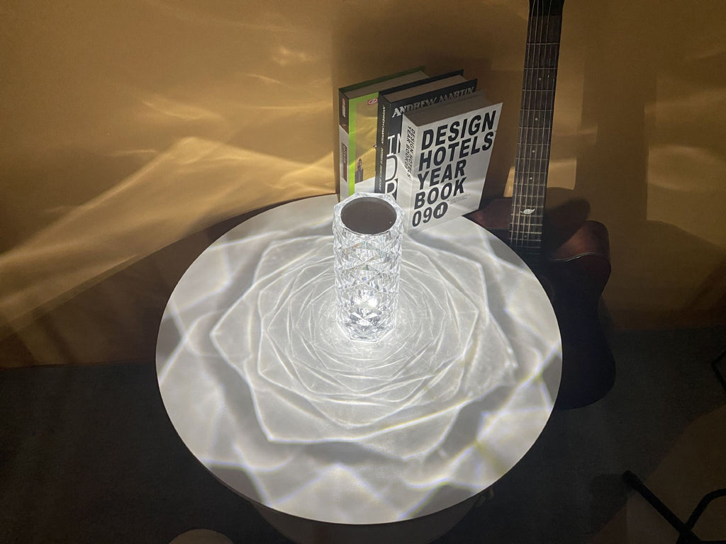Lámparas de mesa LED románticas con forma de rosa de diamante para dormitorio, sala de estar, fiesta, cena, decoración, luces creativas