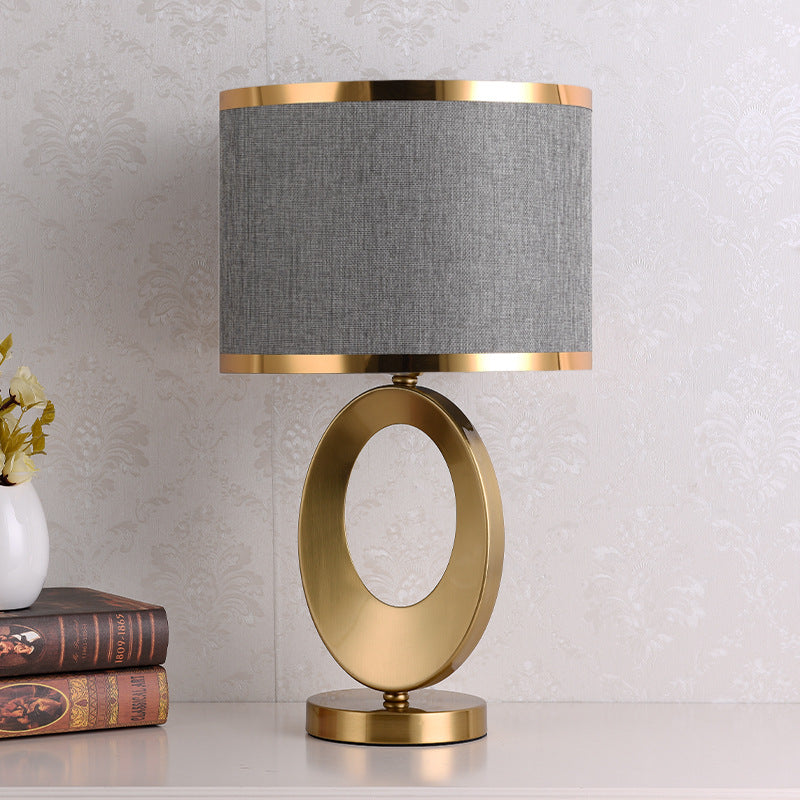 Lámpara de mesa decorativa moderna, creativa y sencilla
