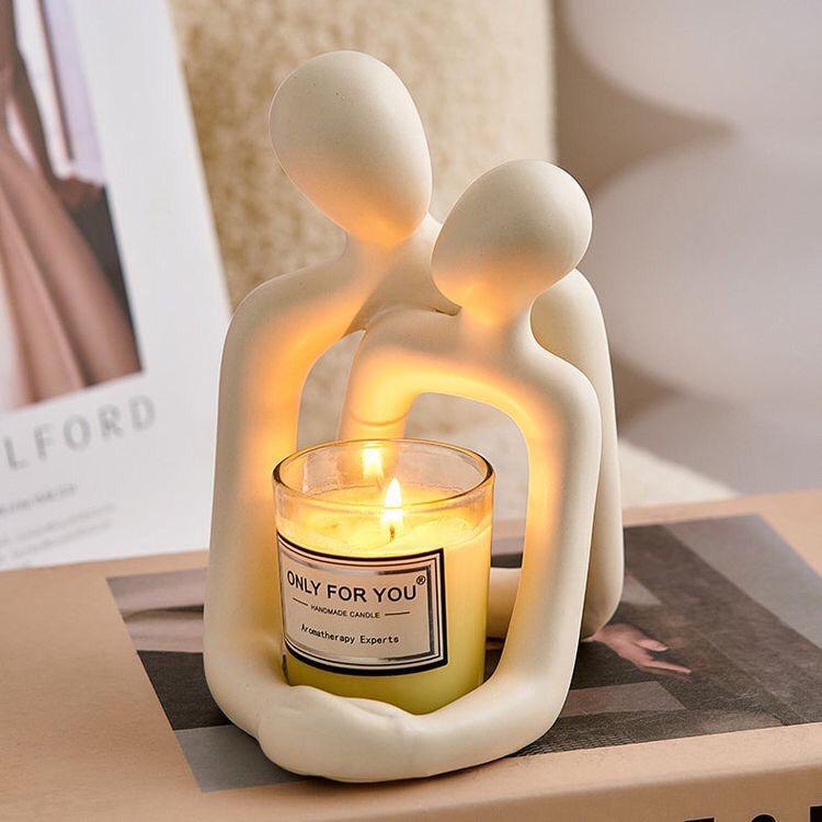 Estatua de resina de pareja cariñosa y conmovedora - Un acento atemporal de decoración moderna para el hogar para estanterías, escritorios de oficina y mesitas de noche, regalo de San Valentín