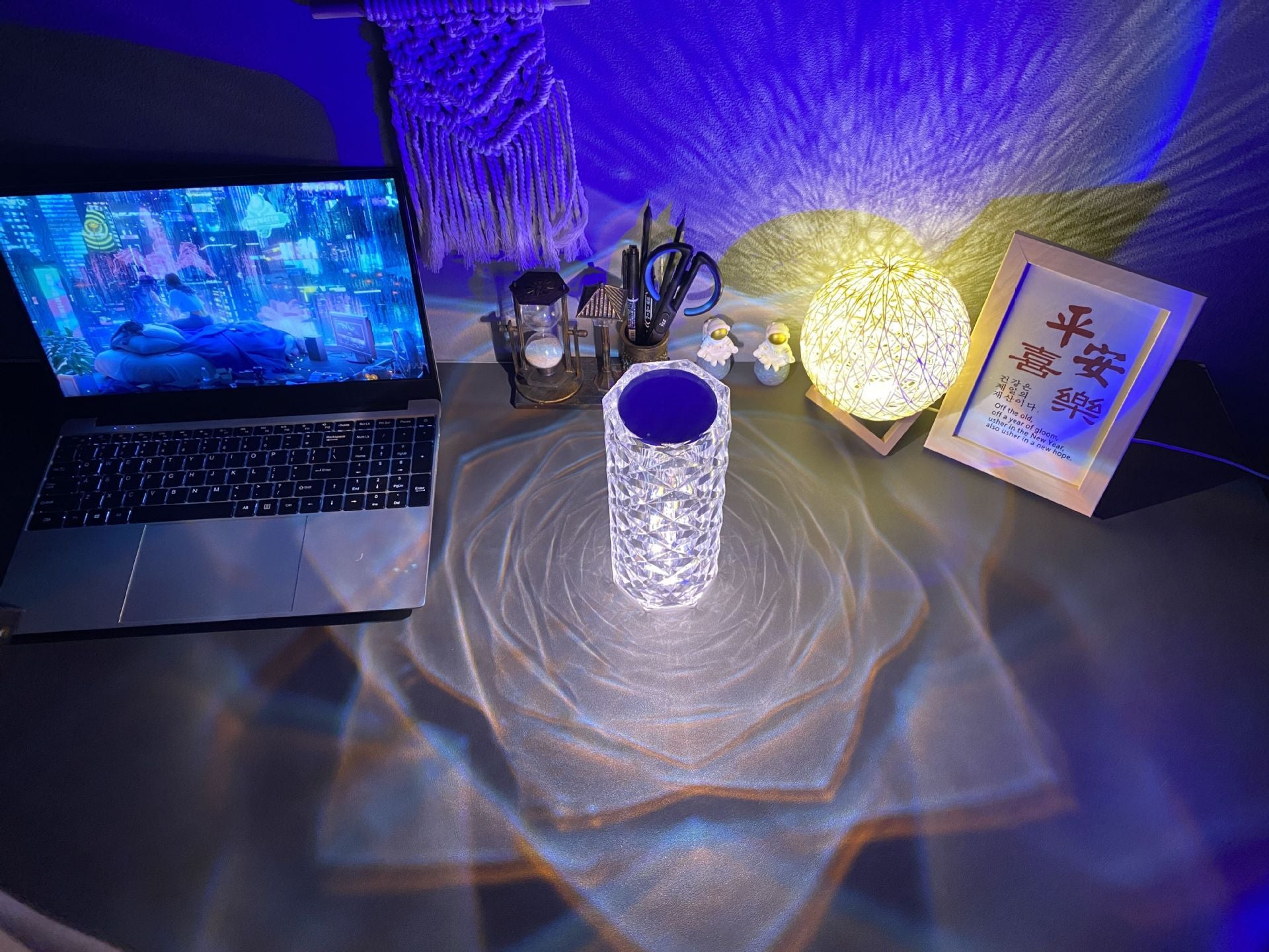 Lámparas de mesa LED románticas con forma de rosa de diamante para dormitorio, sala de estar, fiesta, cena, decoración, luces creativas