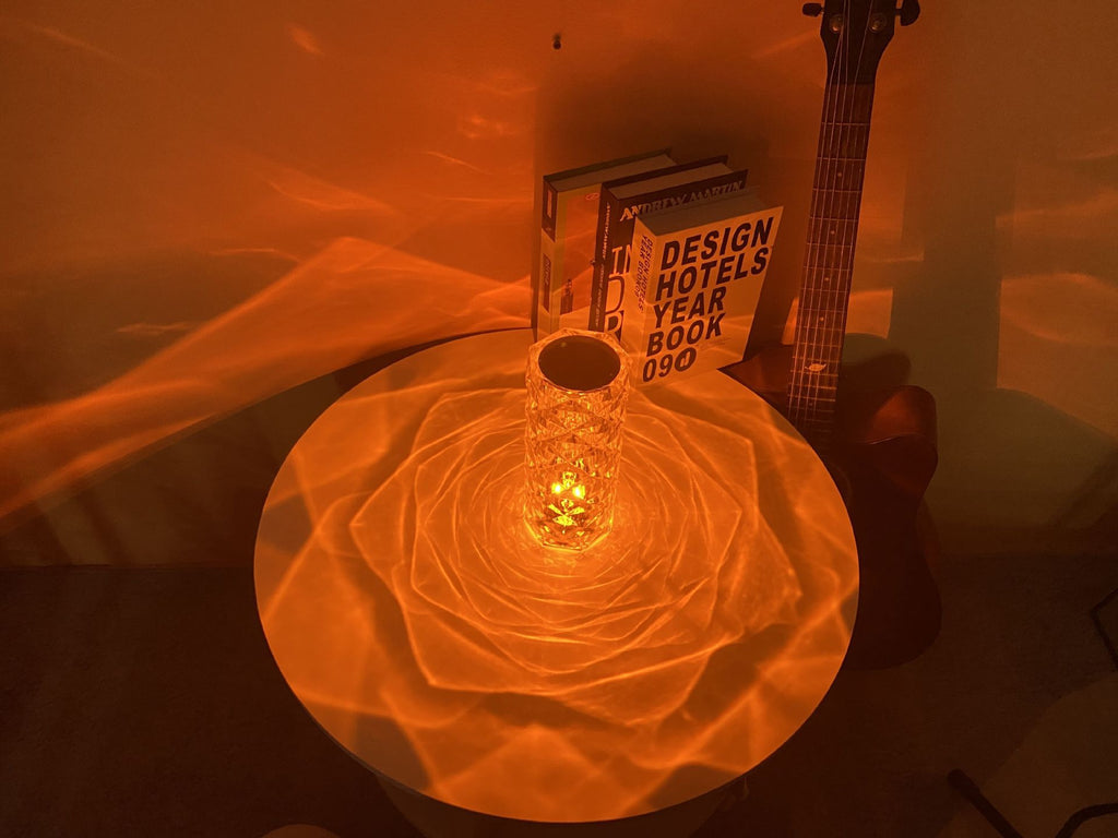 Lámparas de mesa LED románticas con forma de rosa de diamante para dormitorio, sala de estar, fiesta, cena, decoración, luces creativas