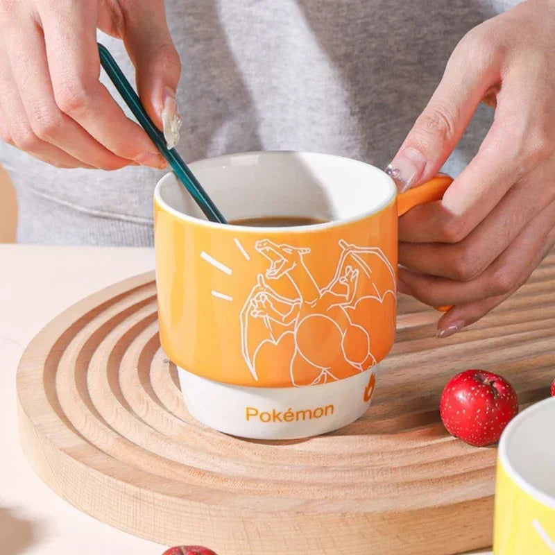 SHUNXIANG Tazas de cerámica con licencia de Pokémon Snorlax Apilables Kawaii Anime Taza de leche y zumo para desayuno para niños y niñas Regalos para el hogar