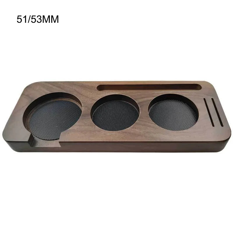 JUSTINLAU Soporte de estación de tapete para apisonador de café de 51/53mm/58mm, soporte para portafiltro, cepillo de café de madera, distribuidor de filtro, base de almacenamiento