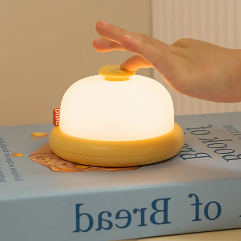Luz nocturna Kawaii, linda lámpara decorativa de escritorio, luz nocturna para bebé, lámpara nocturna portátil, USB recargable, regalo de cumpleaños para niños