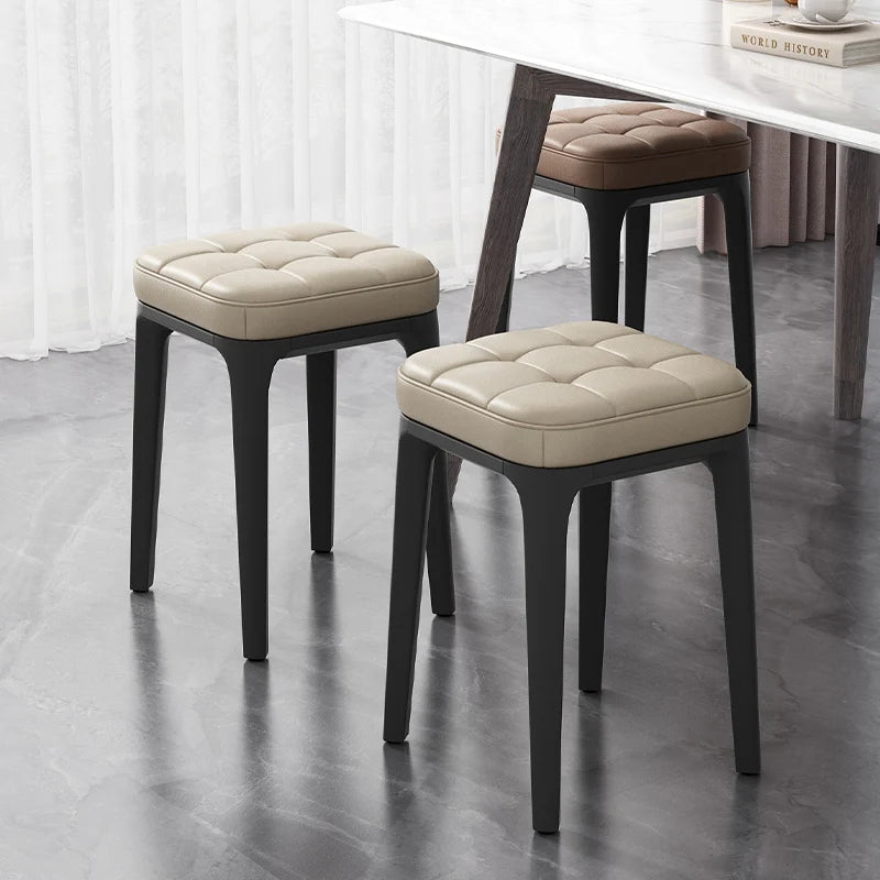 Taburetes apilables, taburete cuadrado de piel sintética de cuatro patas anidable con taburetes acolchados, taburete apilable de plástico, portátil para desayuno