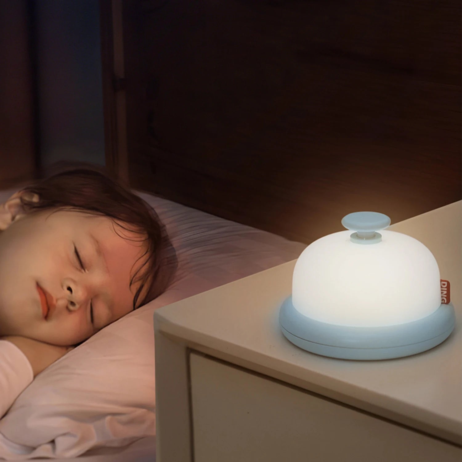 Luz nocturna Kawaii, linda lámpara decorativa de escritorio, luz nocturna para bebé, lámpara nocturna portátil, USB recargable, regalo de cumpleaños para niños