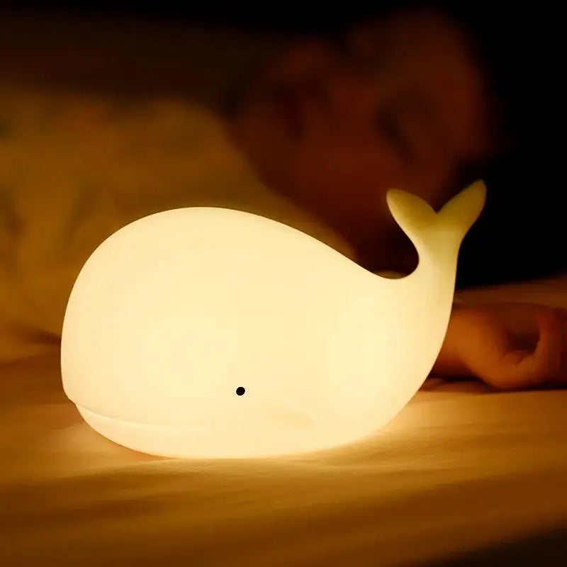 Luz de noche de ballena de dibujos animados de silicona suave para decoración de habitación infantil, lámpara de dormir recargable USB para niños, Dropshipping