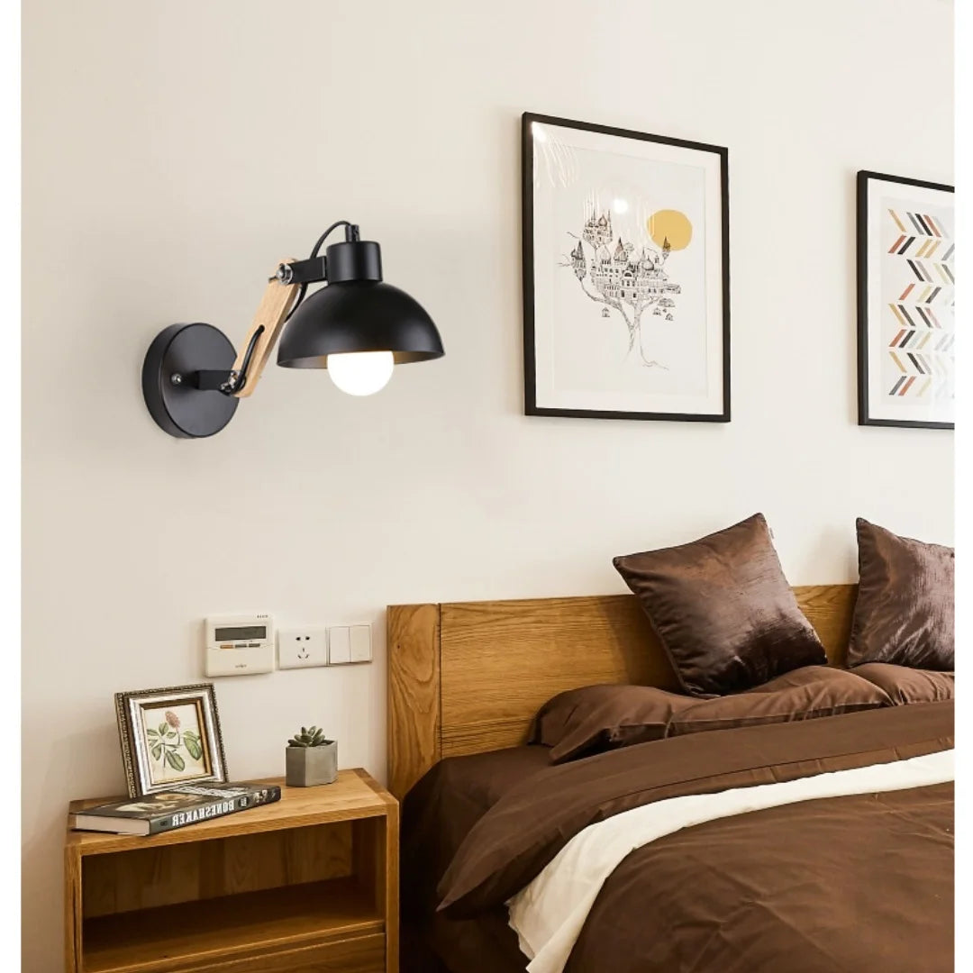 LED Wall Lamp Nordic Bedside Bedside Iron Wood Wall Lights Practical Adjustable Reading Study Lighting New Home Decors Sconces
