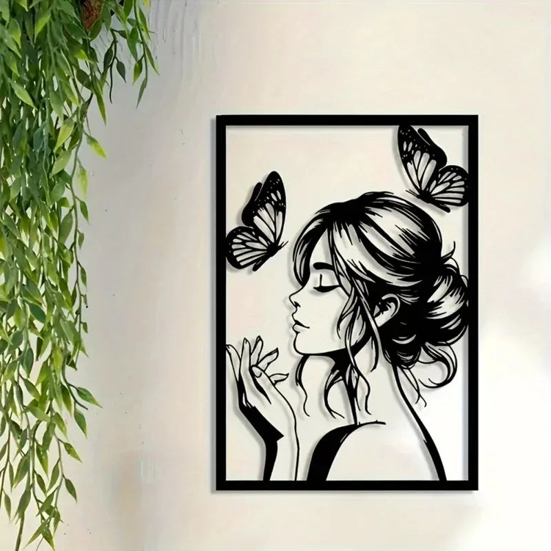 Arte de Pared de Metal con Mujer y Mariposa – Elegante Decoración Enmarcada para Habitación, Patio, Terraza, Regalo Perfecto para Ella