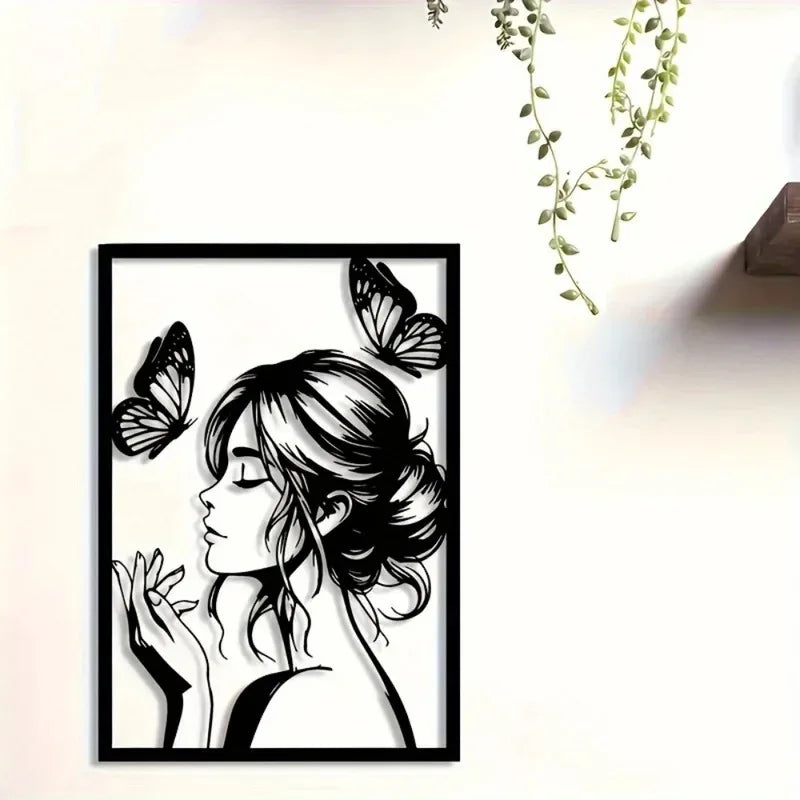 Arte de Pared de Metal con Mujer y Mariposa – Elegante Decoración Enmarcada para Habitación, Patio, Terraza, Regalo Perfecto para Ella