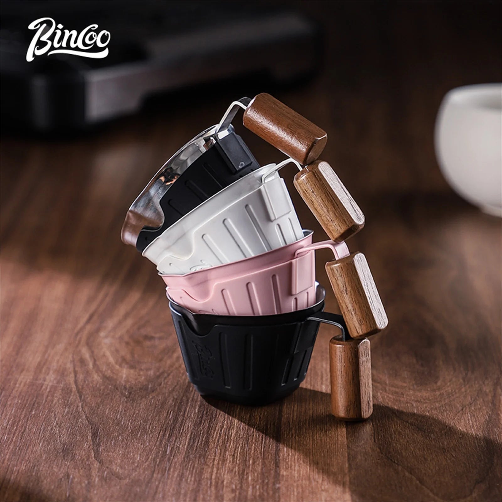 Vaso medidor de espresso profesional Bincoo, 90 ml, doble boquilla con mango de madera y escalas en ml/oz para control a nivel barista