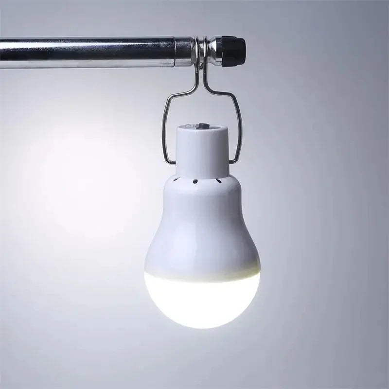 Bombilla LED Solar con Gancho Luz Exterior Impermeable Lámpara Solar de Camping Bombilla de Ahorro de Energía para Jardín Patio Sendero