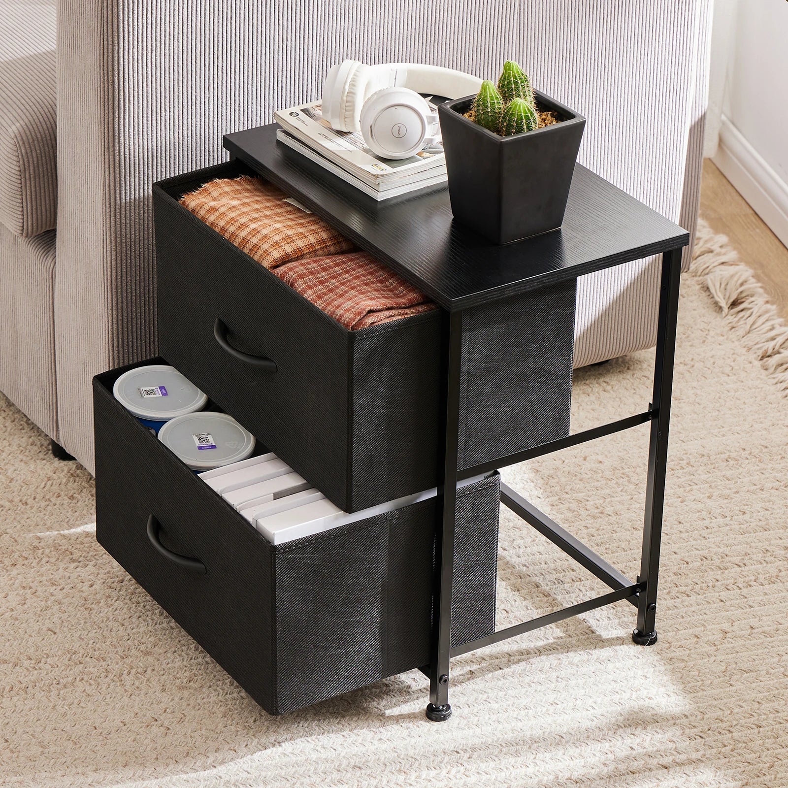 Mesita de noche JHK, mesa auxiliar para café/té junto al sofá, cómoda/cajonera, armario de almacenamiento/expositor de ropa para dormitorio con 2 cajones de tela, mueble