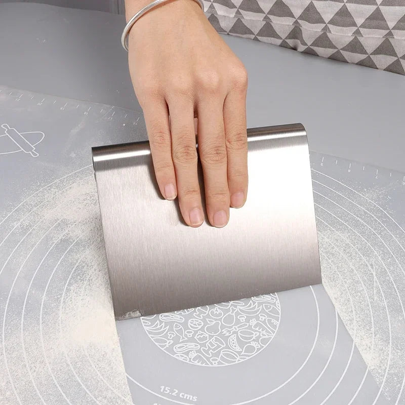 Rascador de acero inoxidable de 6"/8" para tartas, espátulas para masa, glaseado, alisador de bordes, herramientas de decoración de pasteles, accesorios para hornear