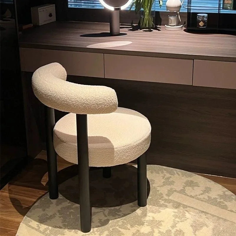 Taburete sencillo de tocador con almacenamiento, silla de maquillaje moderna de diseño crema para dormitorio de niñas, silla de comedor para el hogar238