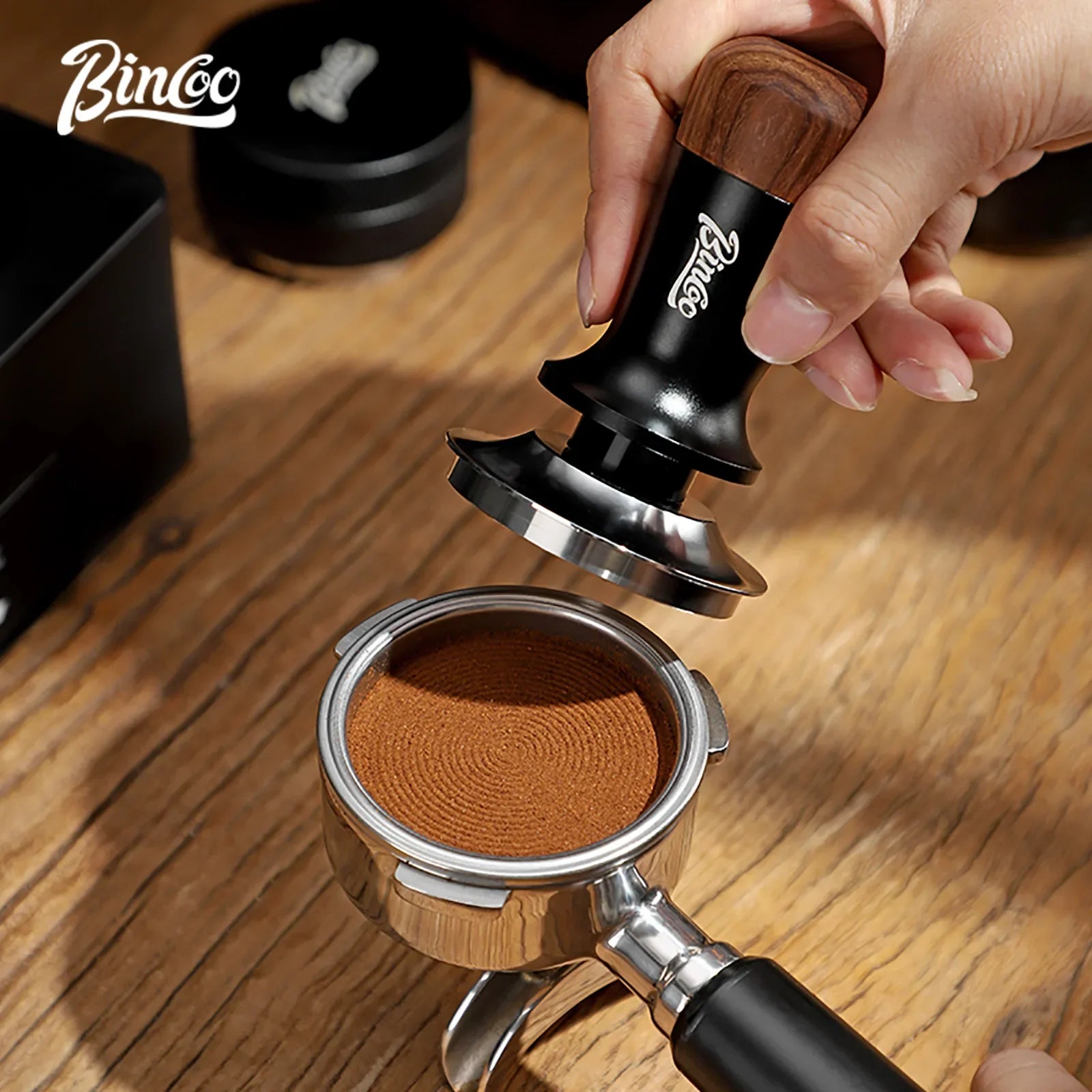 Bincoo Pro Apisonador de Fuerza Constante, Ajuste de Precisión de 51/58 mm, Presión Consistente de 30 LB, Herramienta Profesional para Espresso