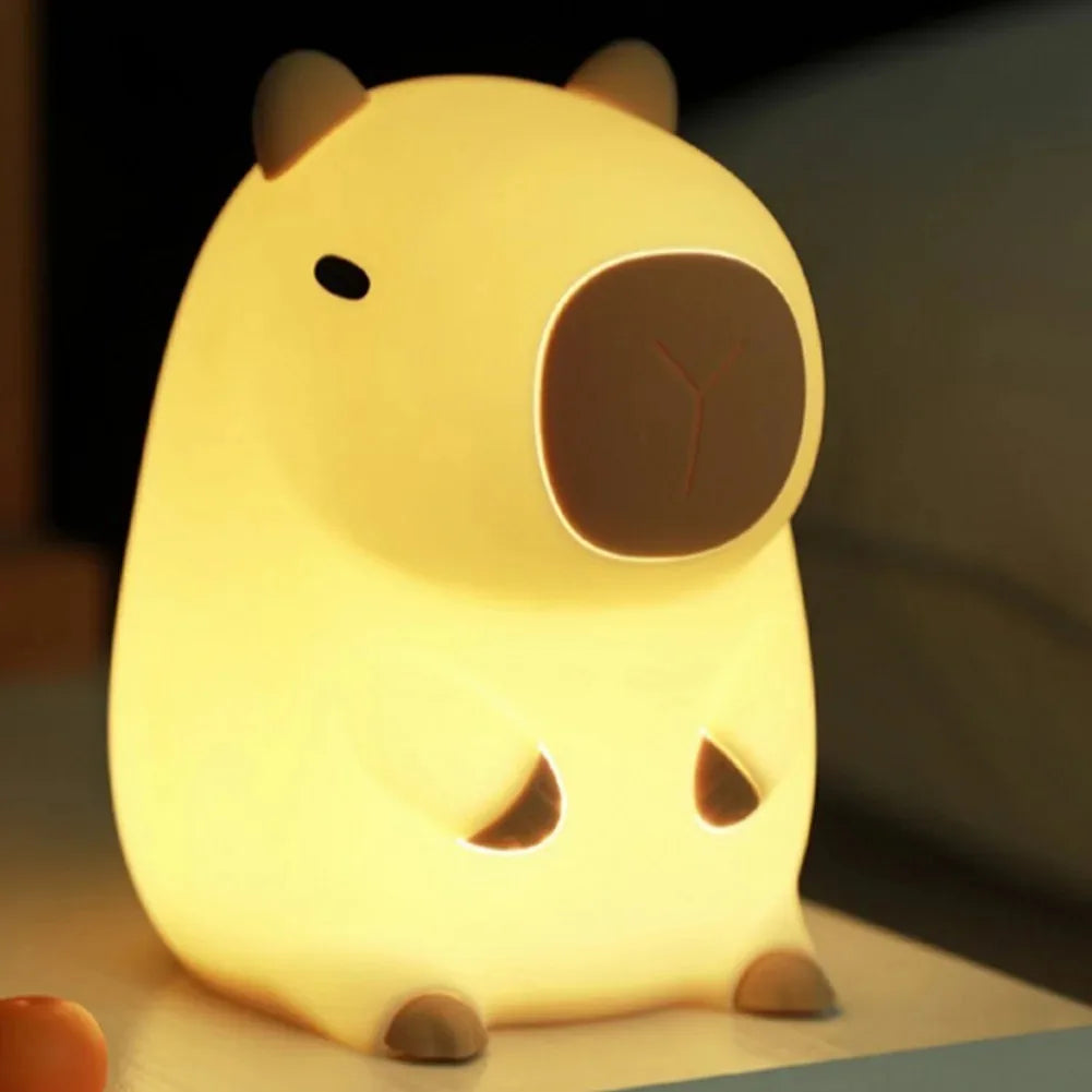 Bonito luz de noche de capibara, novedad, luz de noche regulable para guardería, lámpara táctil recargable de silicona, lámpara de palmada para decoración de habitación de niños