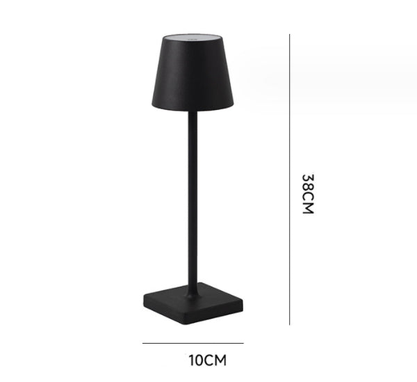 Lámpara de mesa LED de aluminio con carga