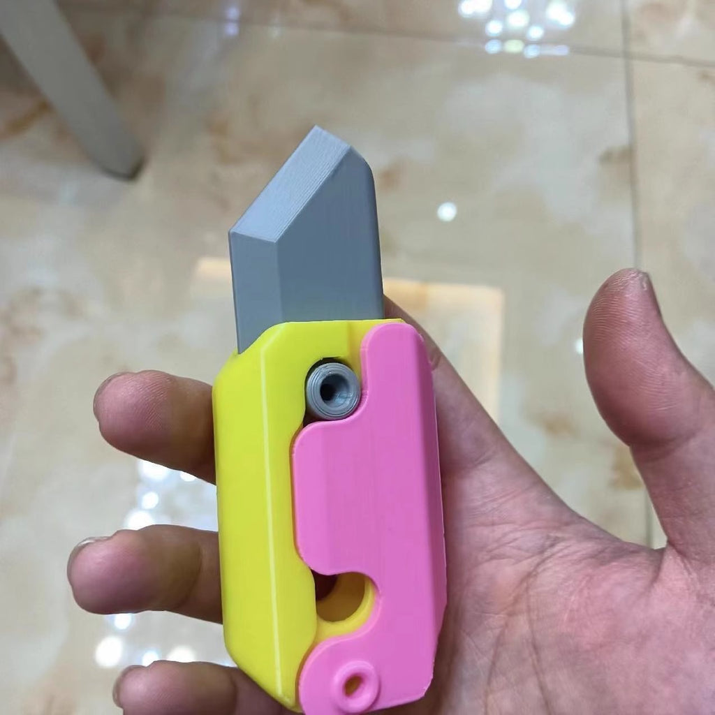 Impresión 3D Gravedad Cubo Salto Pequeño Rábano Cuchillo Mini Modelo Premio Estudiantil Colgante Juguete de Descompresión Para Niños Regalo