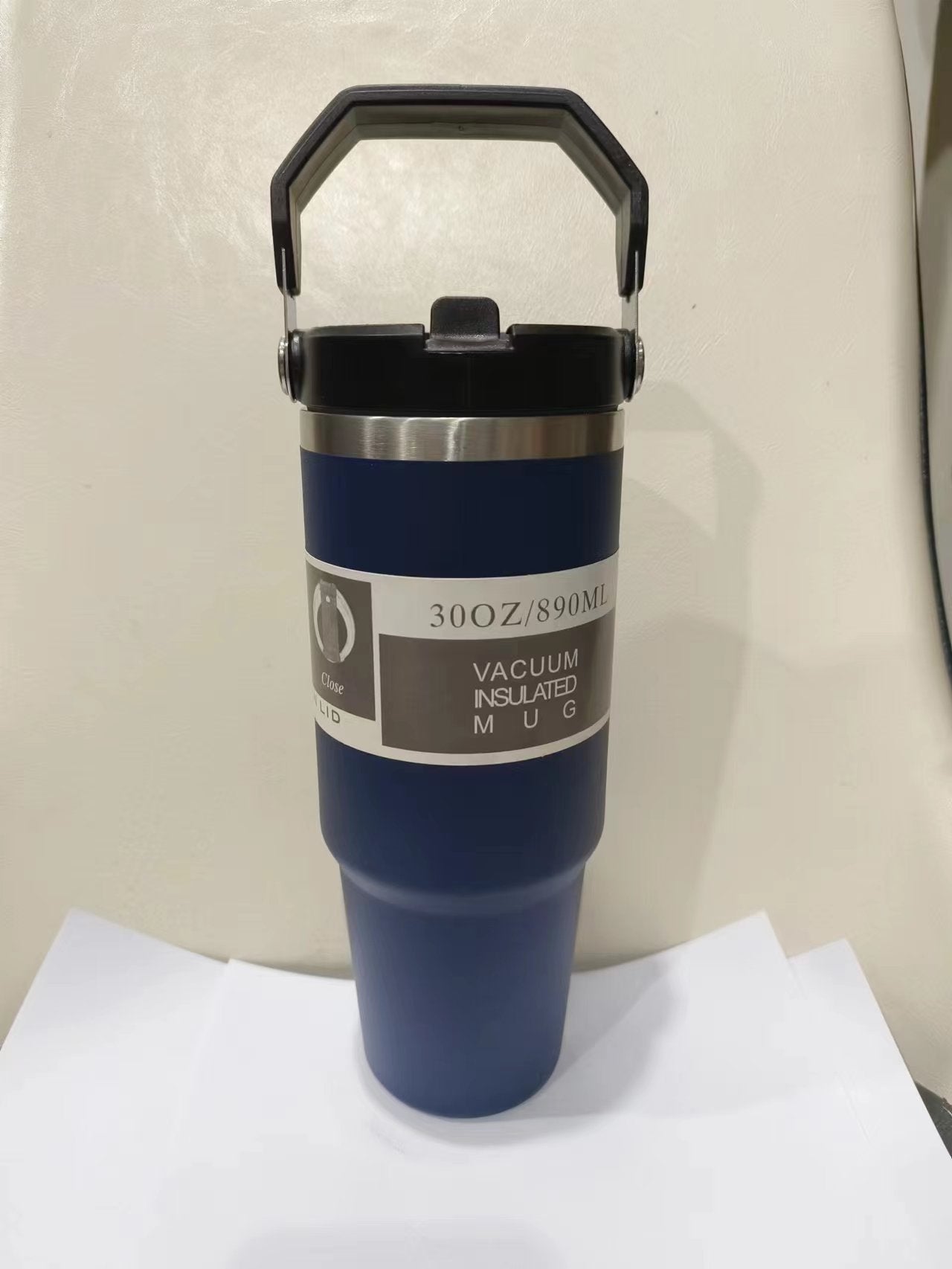 Vaso portátil de acero inoxidable para coche, botella de agua deportiva de viaje con asa, taza de café con tapa