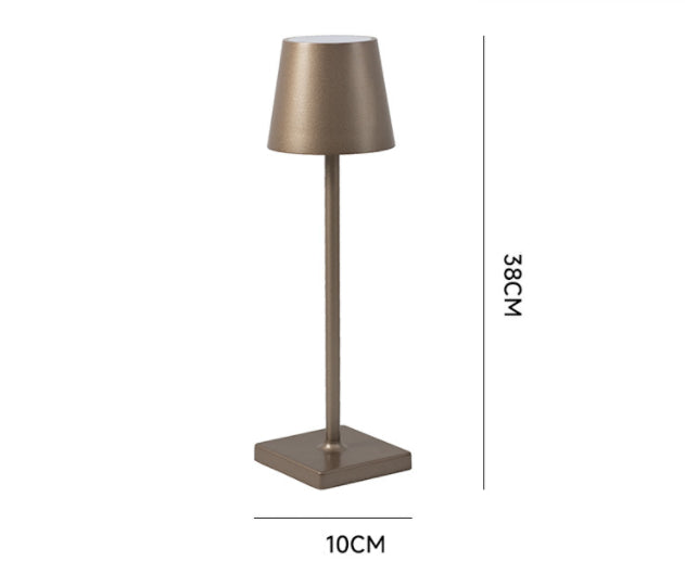 Lámpara de mesa LED de aluminio con carga